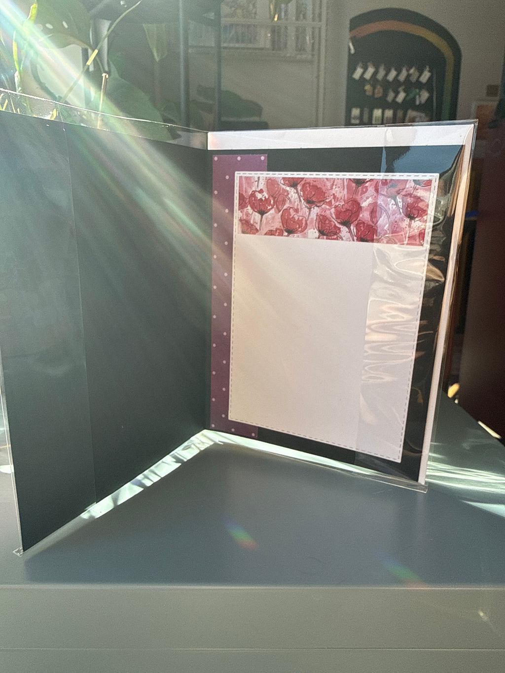 Hello (blank inside)